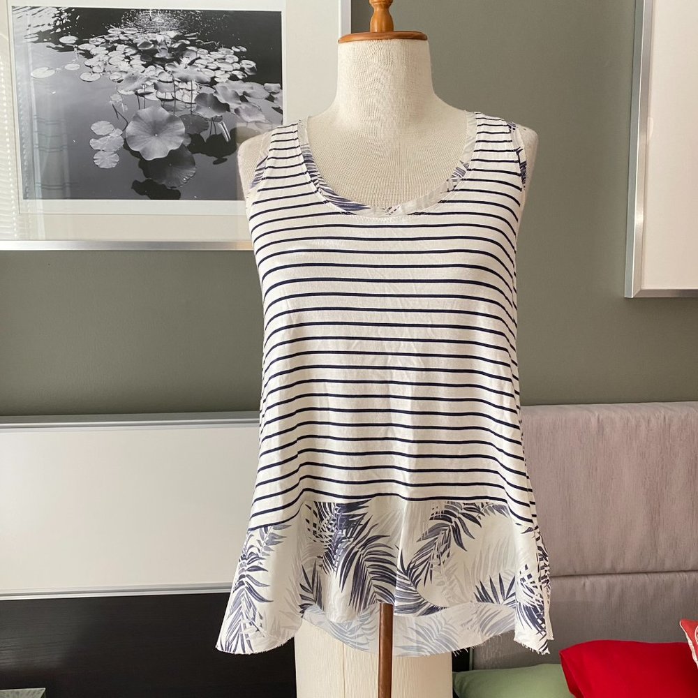 - CASLON White Navy Stripe & Palm Print Hi-Low Sleeveless Tent Top SMALL  - U343